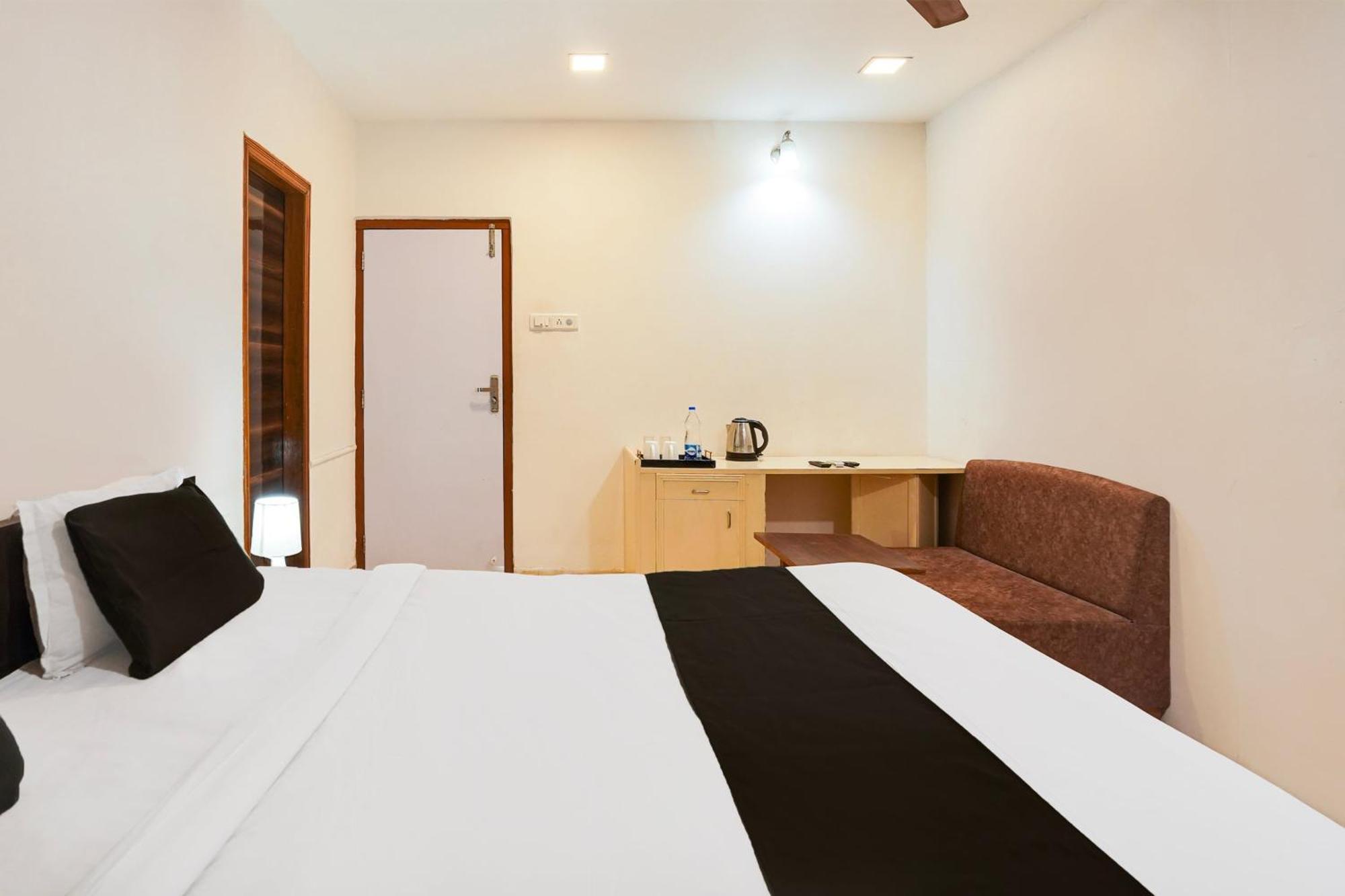 Hotel O Bridge Ahmedabad Luaran gambar