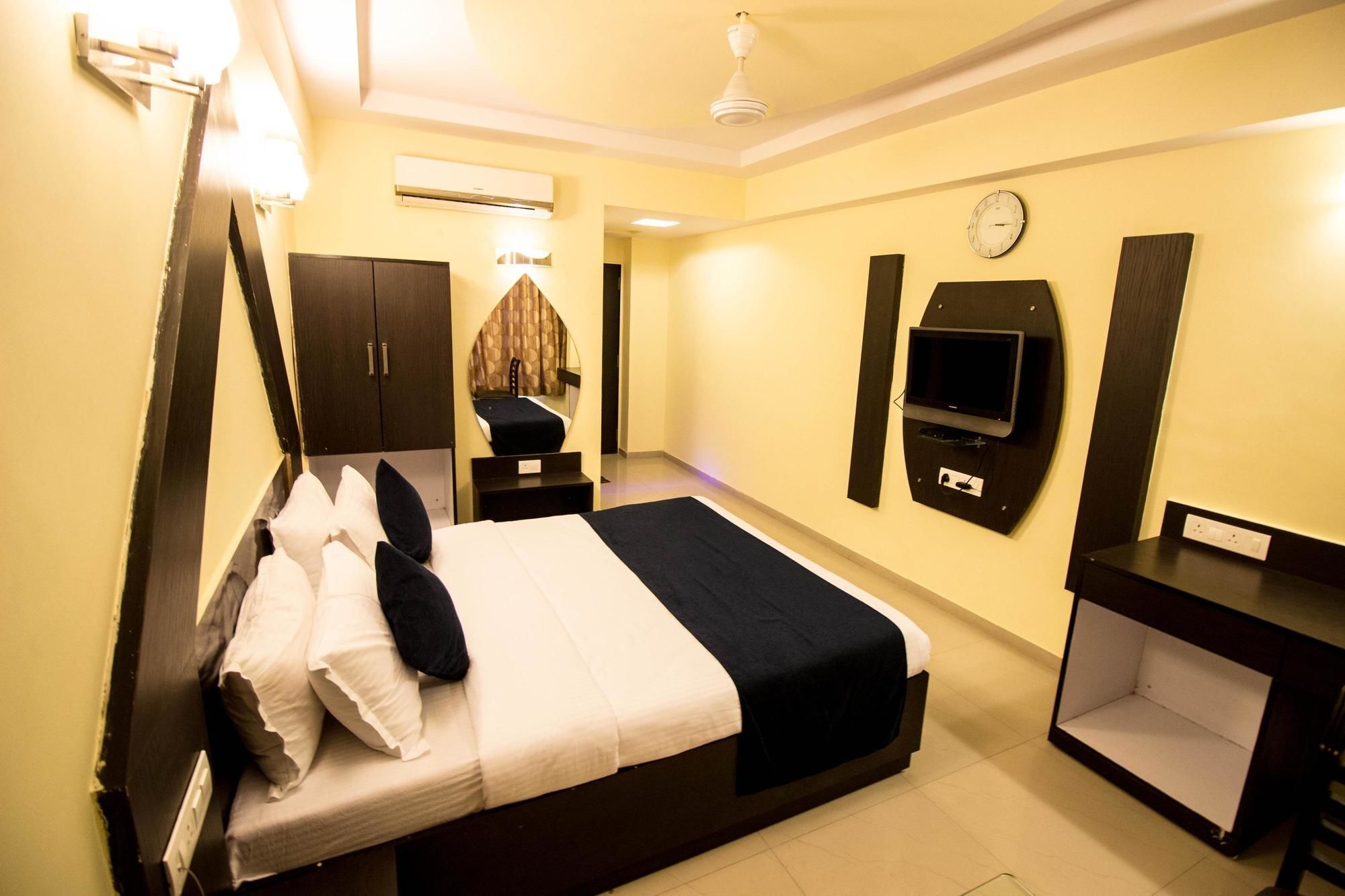 Hotel O Bridge Ahmedabad Luaran gambar